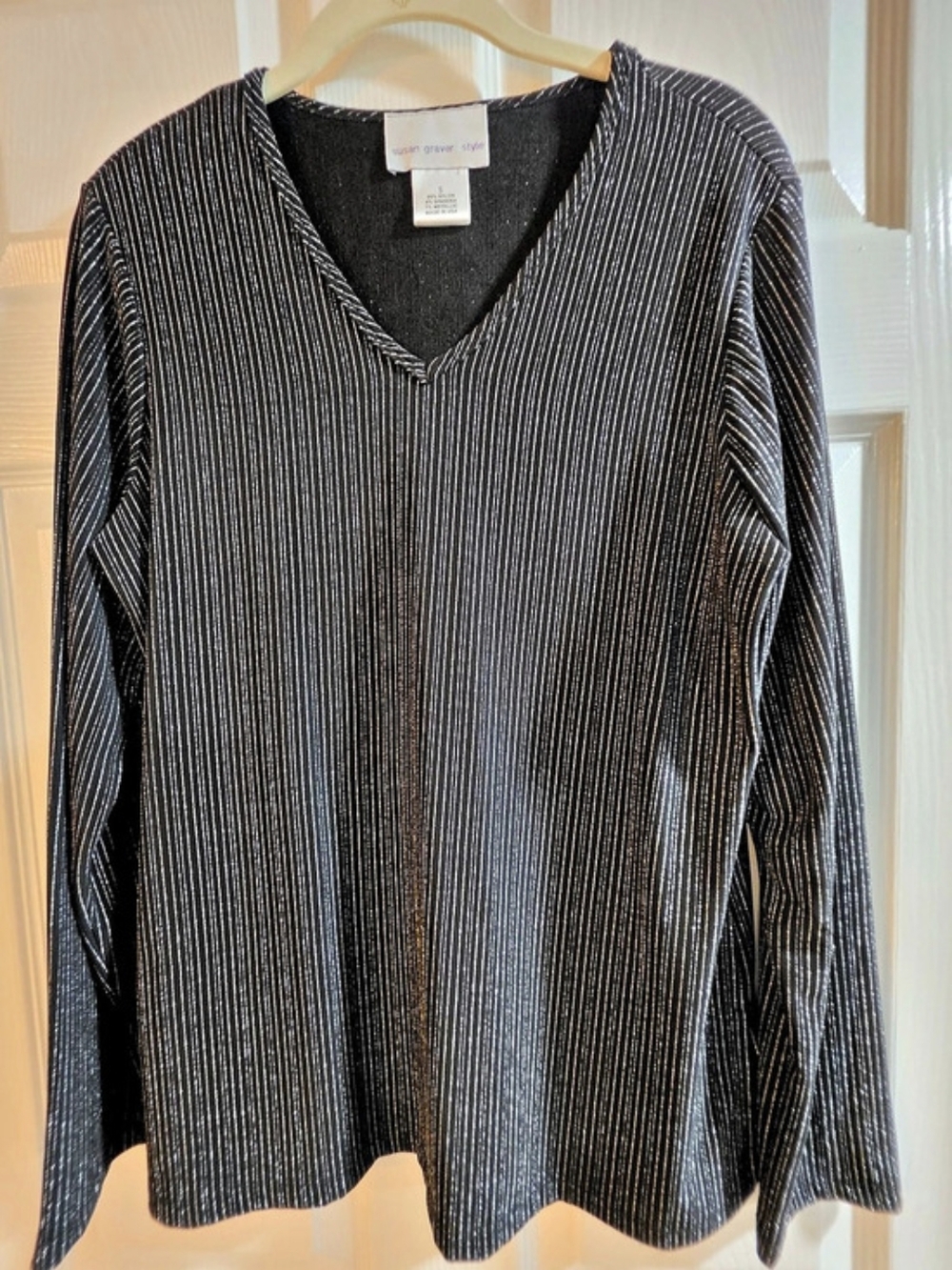 Susan Graver Style Long Sleeve Striped Top in Black & Silver Size Small